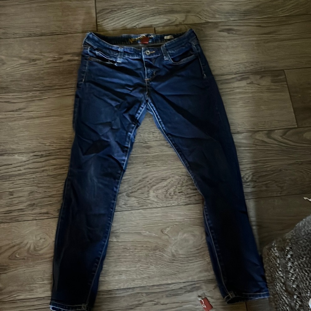 jeans